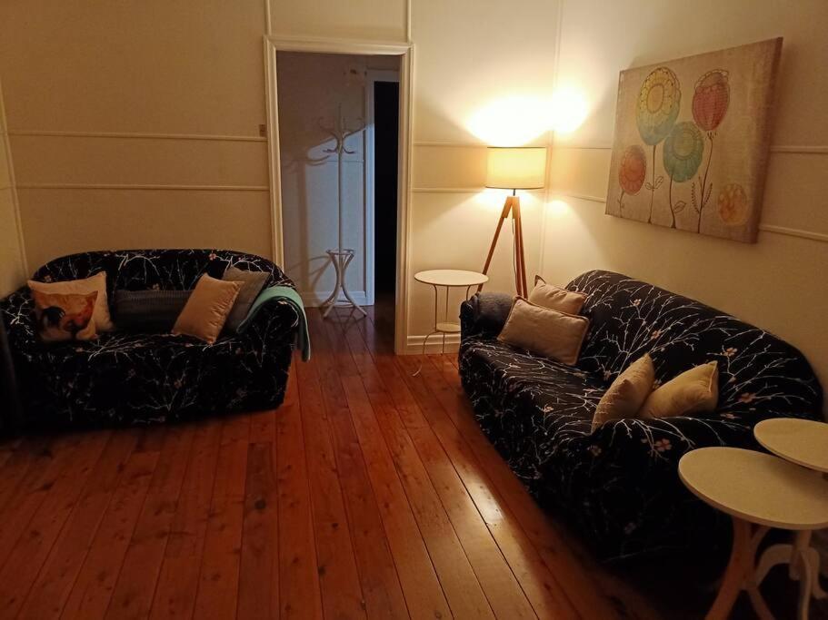 Holiday home Quiet Private Cozy 3bdrm Free Parking *