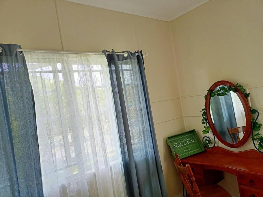 Quiet Private Cozy 3bdrm Free Parking Brisbane