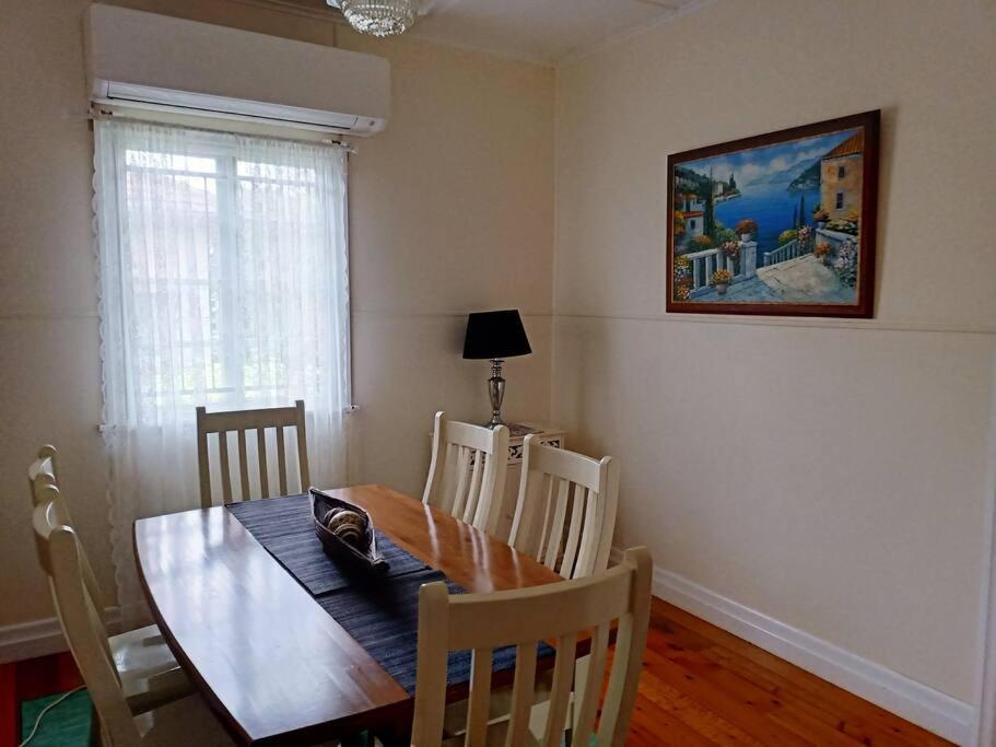 Quiet Private Cozy 3bdrm Free Parking Brisbane