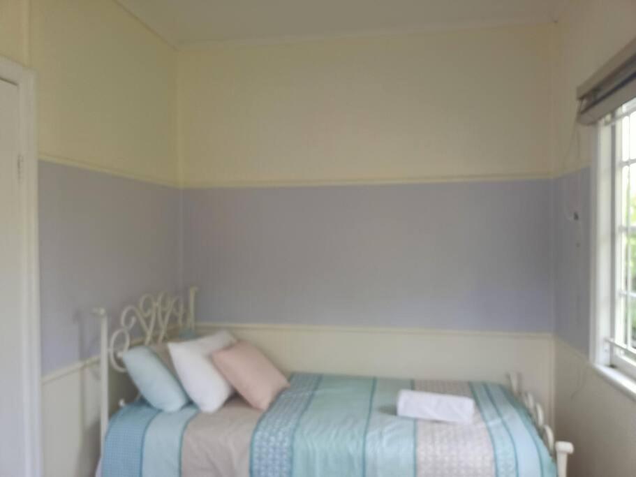 Quiet Private Cozy 3bdrm Free Parking * Brisbane